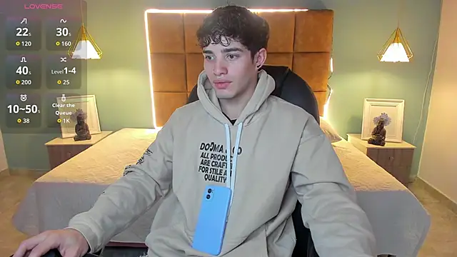 AlejooTwink online show from 11-10-25, 02:49