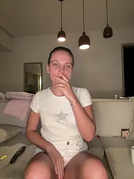 REALMEANXTINA1 online show from 06-16-26, 01:05