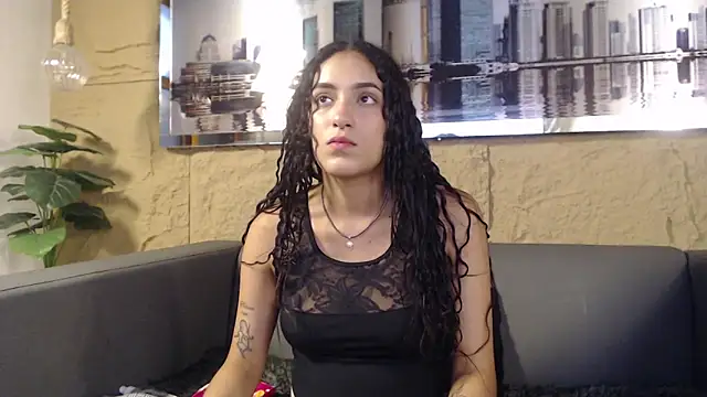 Layla 707 online show from 03-02-26, 08:38