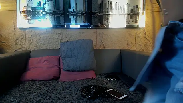 Snapshot of Layla_707 chatting on 09-13-25, 10:54 Layla 707 online show from 09-13-25, 10:54