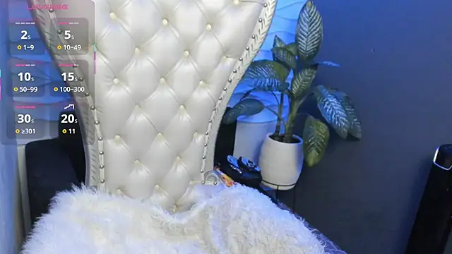 Snapshot of Layla_707 chatting on 09-18-25, 11:41 Layla 707 online show from 09-18-25, 11:41