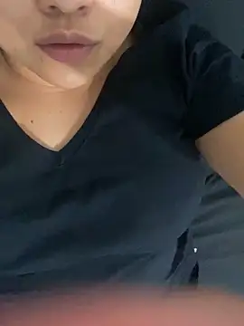 Snapshot of Orixxxxx chatting on 01-14-25, 02:40 Orixxxxx online show from 01-14-25, 02:40