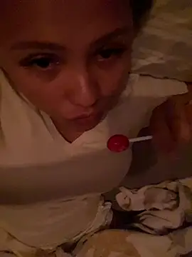 Snapshot of Orixxxxx chatting on 02-27-25, 04:57 Orixxxxx online show from 02-27-25, 04:57