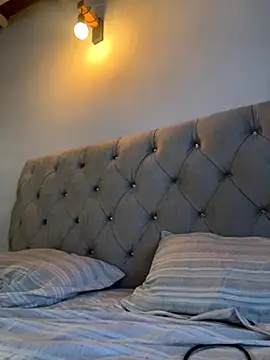 Snapshot of Orixxxxx chatting on 09-12-25, 10:20 Orixxxxx online show from 09-12-25, 10:20