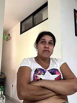 siri duque online show from 11-23-25, 03:55