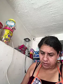 siri duque online show from 07-04-26, 04:00