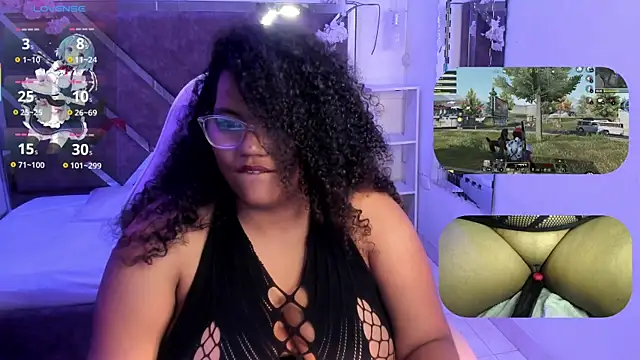 MhiaRey online show from 12-18-25, 01:26