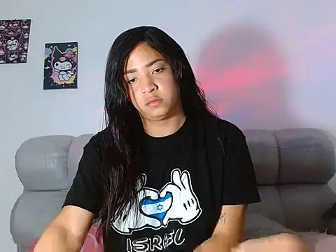 Snapshot of Kylie_martinez chatting on 07-13-26, 12:21 Kylie martinez online show from 07-13-26, 12:21