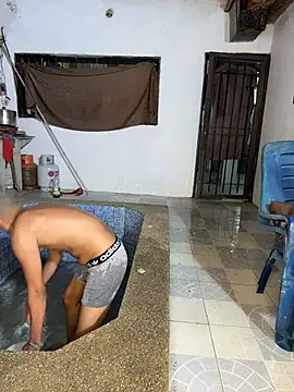 Leo bunny hot online show from 04-15-26, 03:23