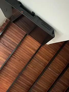 Snapshot of Leo_bunny_hot chatting on 02-25-26, 05:24 Leo bunny hot online show from 02-25-26, 05:24