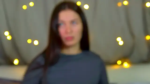 AlexandraBloom online show from 11-12-25, 06:45