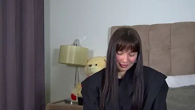 AlexandraBloom online show from 02-18-26, 06:26