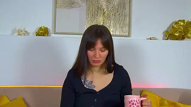 AlexandraBloom online show from 02-27-26, 06:30