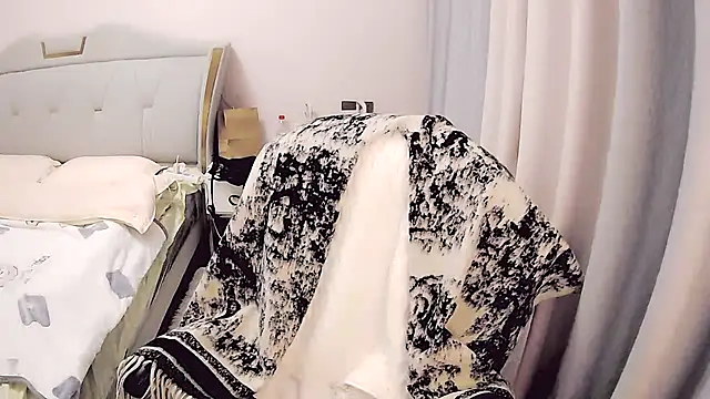 QING-QING-66 online show from 12-02-24, 11:51