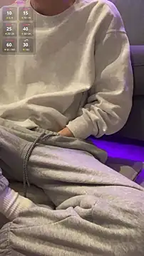 kimkim123123 online show from 03-26-26, 12:58