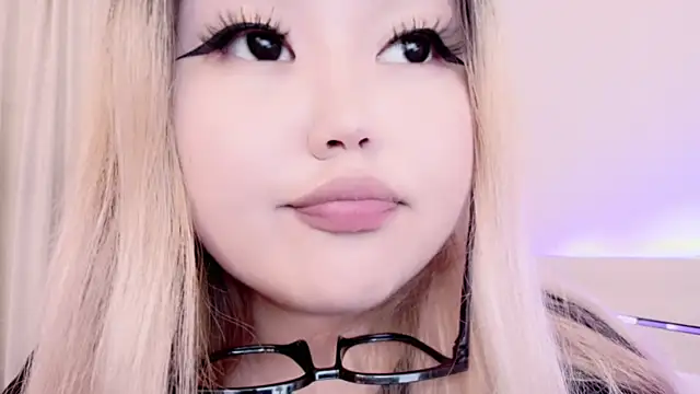 amelia sunlight online show from 09-10-25, 04:50