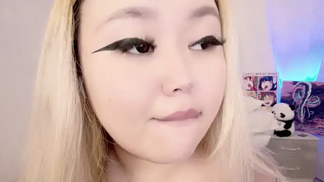 amelia sunlight online show from 02-28-25, 01:05