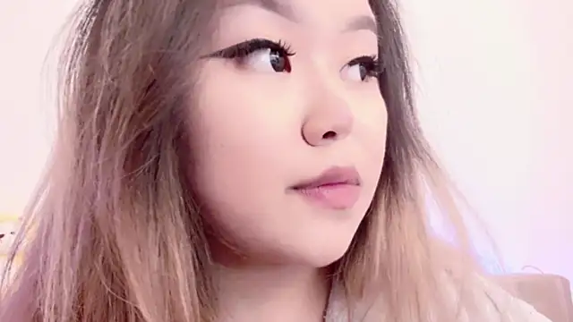 amelia sunlight online show from 03-18-26, 02:41