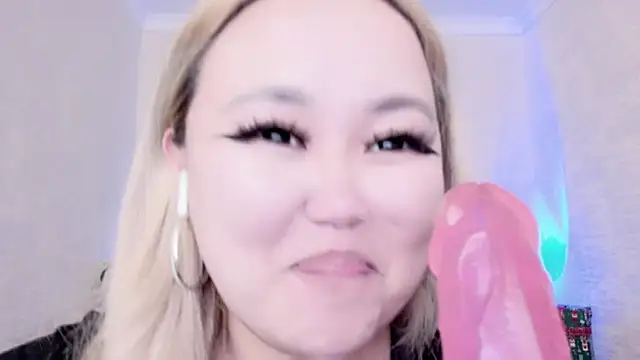 amelia sunlight online show from 12-24-24, 02:43