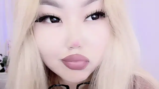 amelia sunlight online show from 03-19-25, 11:36