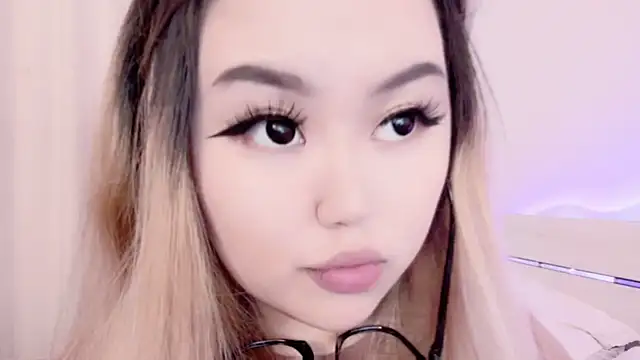 amelia sunlight online show from 09-08-25, 04:39