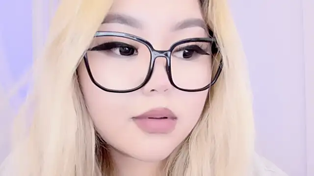 amelia sunlight online show from 03-20-25, 02:40