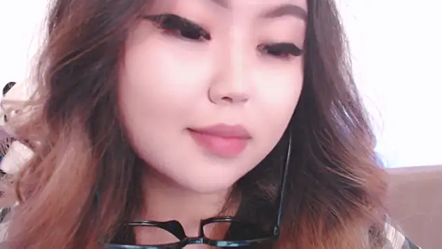 amelia sunlight online show from 04-27-26, 05:00