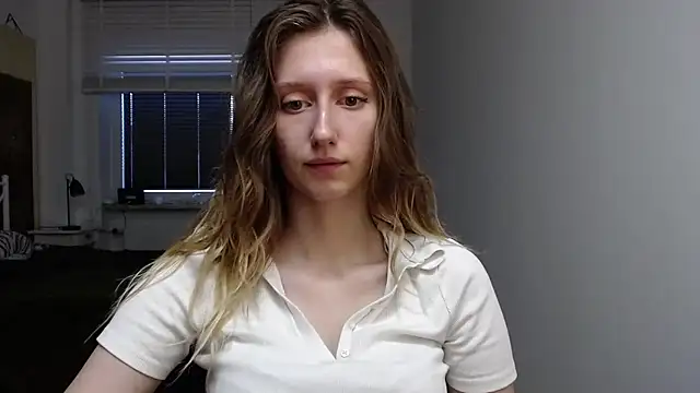 LUNA delight online show from 09-24-25, 05:25