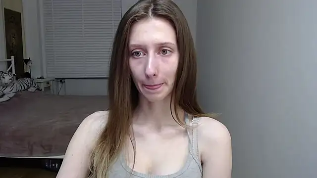 LUNA delight online show from 04-15-26, 05:35