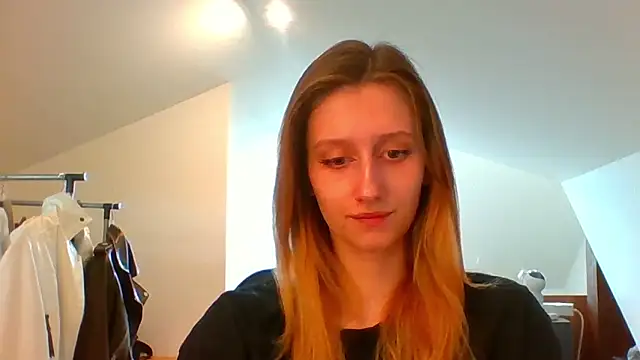 LUNA delight online show from 03-05-25, 02:45