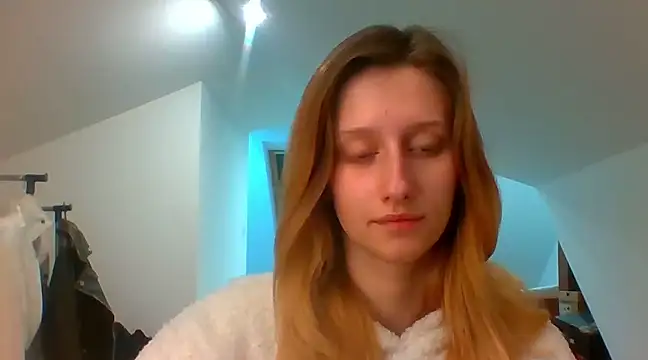 LUNA delight online show from 01-08-25, 05:48