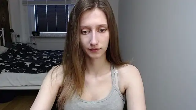 LUNA delight online show from 02-24-26, 01:45