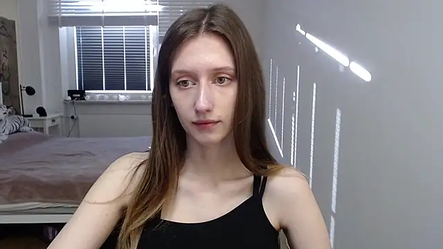 LUNA delight online show from 04-10-26, 05:36