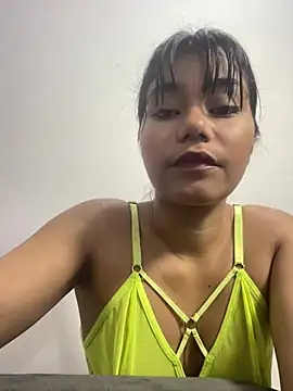 Snapshot of natalyclauss_ chatting on 03-08-25, 12:30 natalyclauss online show from 03-08-25, 12:30