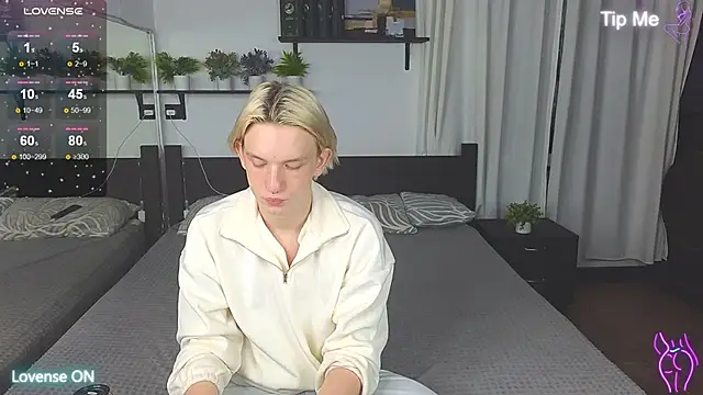 Ron Vils online show from 11-26-25, 10:04