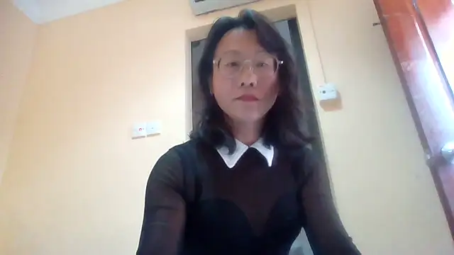 Snapshot of shampoo chatting on 02-12-26, 08:14 shampoo online show from 02-12-26, 08:14