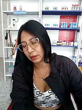 Megan jennerr online show from 09-29-25, 02:34