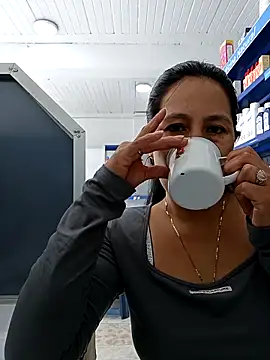 Megan jennerr online show from 01-07-26, 03:06