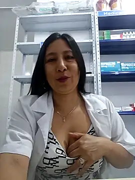 Megan jennerr online show from 03-03-26, 01:40