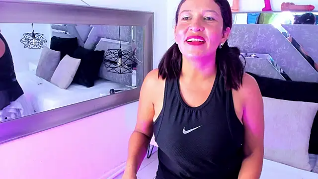 Slut Milf  online show from 07-22-26, 08:22