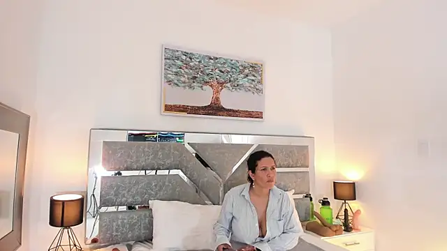 Slut Milf  online show from 01-16-26, 07:29