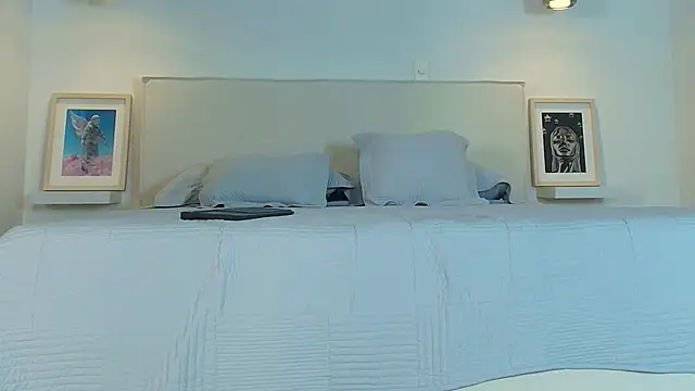 Snapshot of _miguel0 chatting on 03-22-25, 02:14 miguel0 online show from 03-22-25, 02:14