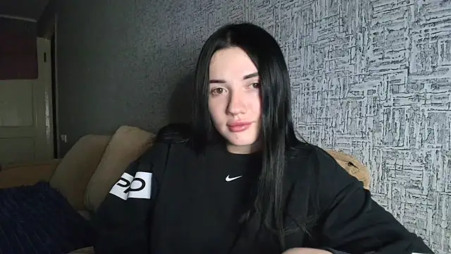 Snapshot of Liana_diva chatting on 02-20-26, 04:20 Liana diva online show from 02-20-26, 04:20