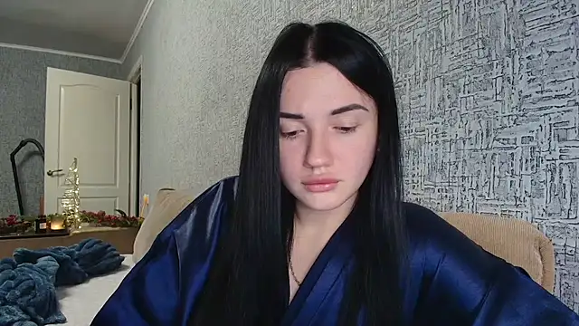 Liana diva online show from 12-14-25, 06:24