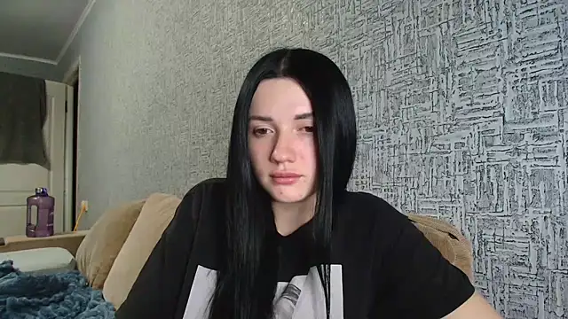 Snapshot of Liana_diva chatting on 02-22-26, 07:04 Liana diva online show from 02-22-26, 07:04