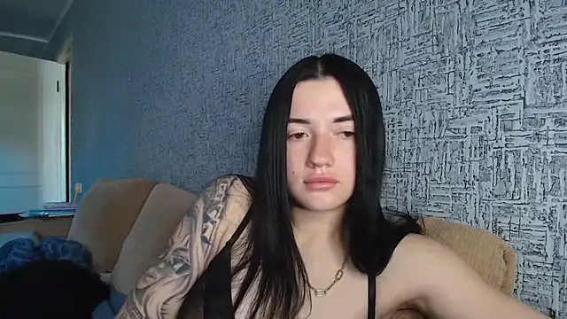 Liana diva online show from 04-16-26, 09:43