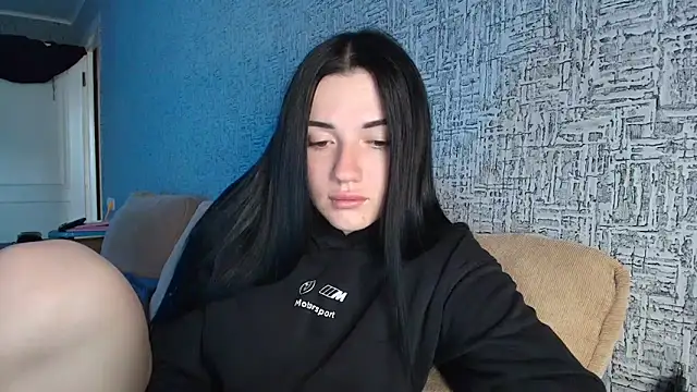 Liana diva online show from 04-08-26, 01:23