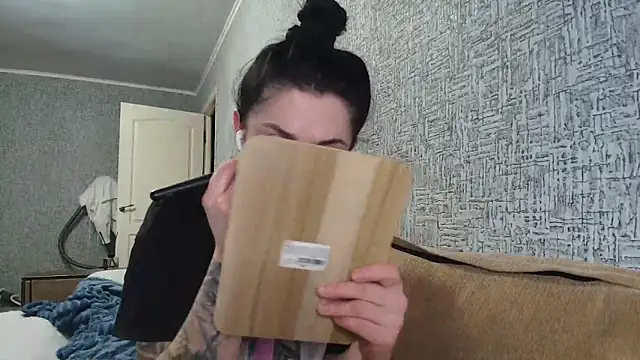 Snapshot of Liana_diva chatting on 02-28-26, 07:35 Liana diva online show from 02-28-26, 07:35