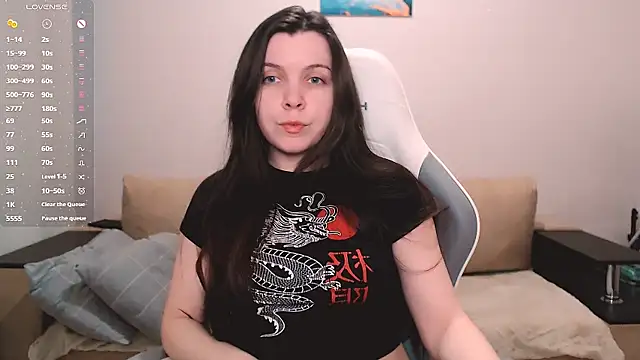 lunalovesu online show from 03-22-26, 03:57