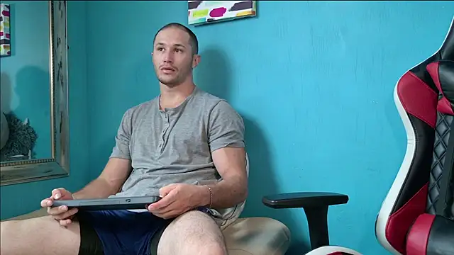 AxelFairchaild online show from 09-28-25, 01:29